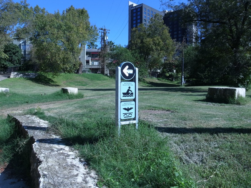 park near hotel 2